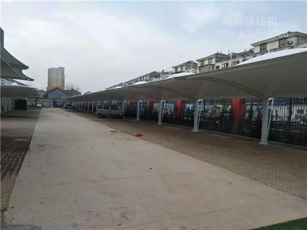 膜結(jié)構(gòu)車棚